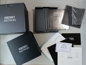 SEIKO アストロン 7X52-0AF0 腕時計の純正ボックス 箱 7X52取説 DVD有り 製造番号の記載有りメーカー保証書