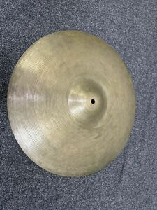 Zildjian オールドジルジャン　18インチ　45cm ビンテージ シンバル 　カップ一部亀裂有