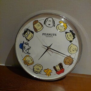 スヌーピー　壁掛け時計　 PEANUTS　ヴィンテージ