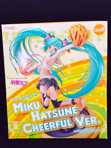  初音ミク Cheerful Ver. グッドスマイルカンパニー 1/8スケール フィギュア