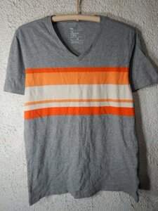 to6744　Gap　ギャップ　半袖　vネック　ボーダー　デザイン　tシャツ　人気　送料格安