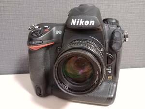 ＮＩＫＯＮ ニコン　Ｄ３　おまけ多数　おおむね美品です　送料無料　総ショット数１６４４４枚