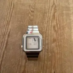 希少 CASIO FUTURIST LAQ-2000D 腕時計 ジャンク