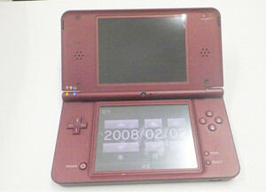 Nintendo　DSi LL　UTL-001　ワインレッド　タッチペン付き　現状ジャンク品