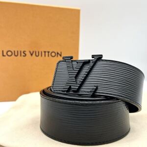 美品　高級　Louis Vuitton　ルイヴィトン サンチュール　エピ　LVイニシアル　ベルト　レザー　ブラック　85サイズ　付属品有り　メンズ