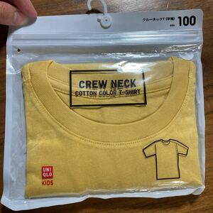 ユニクロ UNIQLO 新品未使用　クルーネック 半袖Tシャツ カラシ色　サイズ100 キッズ kids こども　子供