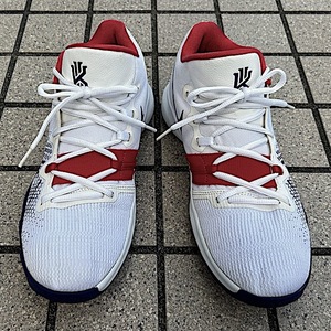 ナイキ NIKE カイリー フライトラップ Kyrie Flytrap USA Basketball AA7071-146 バスケットシューズ