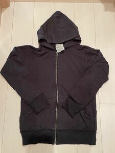 ビームス購入　beams パーカー ジップアップ スウェット スウェットパーカー チャンピオン モンクレール MONCLER