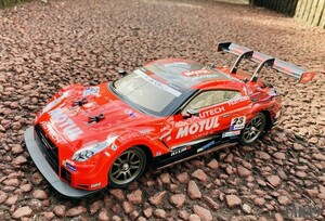 京商エッグ ラジコンカー 1/16 4WD 速度30km/h ドリフト レーシング モチュール AUTECH GT-R 4WD レッド 完成品 組立済み 初心者用RCカー