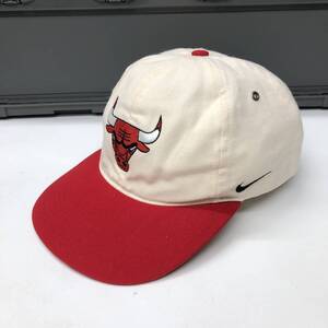 90s 銀タグ NIKE ナイキ 6パネルキャップ シカゴブルズ BULLS NBA H7WDI ベルクロ