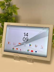 ソニー Xperia Z4 Tablet SOT31 au SIMフリー☆ 判定〇 ホワイト ☆OS7.0アップデート済☆ SO-05G同型 タブレット本体 A5840