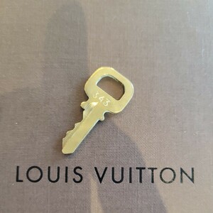 美品 Louis Vuitton パドロック カデナ 南京錠 ルイヴィトン 鍵 ゴールド 　番号　343　送料63円～