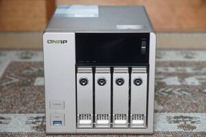 QNAP TVS-463 4ベイ NAS（AMD CPUモデル）中古 PCIe拡張対応 2.5GbE(2.5GBase-T)増設済み