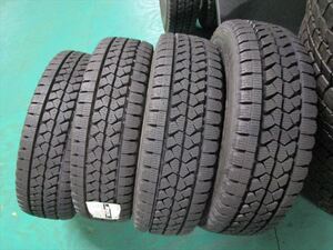 送料無料　新品未使用品　スタッドレス　205/65R16　BS　W979　4本セット