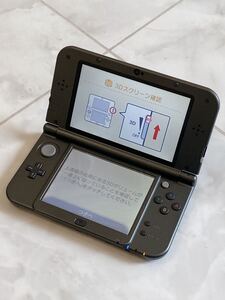 ④ 美品 New Nintendo 3DS LL RED-001 初期化済み ニンテンドー3DS 任天堂