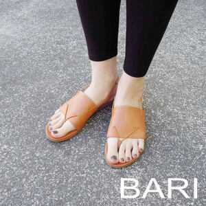 20%OFF BARI レザートングフラットサンダル レディース タン キャメル 茶色 ブラウン 38 24cm 新品 未使用 バックストラップ 靴