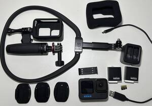 中古　GoPro Hero10 Black本体 Enduroバッテリー2個セット アクセサリー等