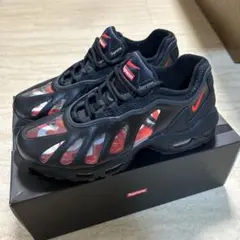 Supreme Nike Air Max96 スニーカー 黒/赤