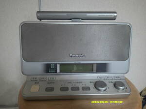 Panasonic　RF-U700A　AM-FMラジオ（中古）美品