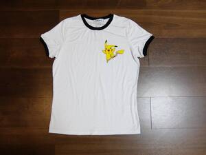 ピカチュウＴシャツS美品