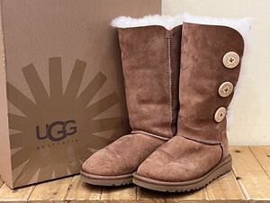 ◆ UGG australia アグ オーストラリア ベイリーボタン 2 BAILEY BUTTON ムートンブーツ 1873 チェスナット 靴 22 箱付き USED ◆