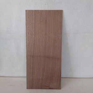 【薄板3mm】【節有】ウオルナット(42)　木材