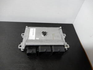 プジョー208 エンジンコンピューター　中古 ｐ168906 J4