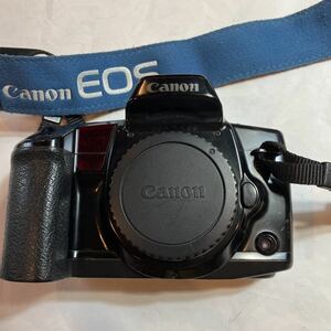 キヤノン　Canon EOS 10 QD 美品　シャッターOK、ピントOK、AF OK、ストロボOK、連写OK、露出計OKです。