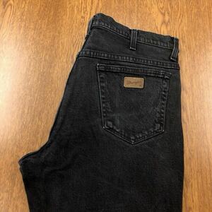 【FI045】Wrangler W38 L30 ブラック ジーンズ ジーパン デニムパンツ ストレッチ生地 メンズブランド古着 ラングラー 送料無料