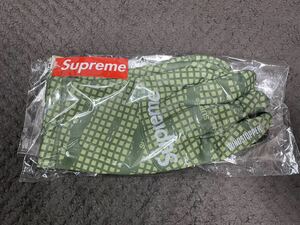 新品未使用　Supreme WINDSTOPPER Gloves Olive Grid Camo ウインドストッパー グローブス オリーブ グリッド カモ M /Ｌサイズ