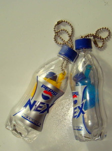 ペプシネックス　PEPSI NEX キーホルダー2個セット　コーラ