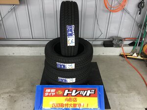 山形店 新品 アウトレット スタッドレスタイヤ4本セット ハイフライ win-turi212 215/60R17 2022年製 CH-R アルファード カローラクロス