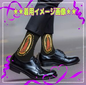 ★新品・未使用・送料込★両面 同柄 マリア様 デザイン メンズ ソックス 靴下 ★happy socks みたい？ マリア像 maria