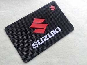 ★スズキ SUZUKI★ロゴ アンチスリップマット 自動車 モバイル粘着強い すべり止め