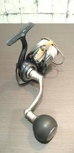 美品ダイワdaiwa19セルテート5000D