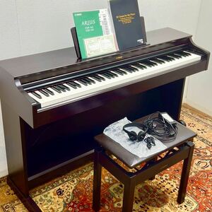 ○美品 ヤマハ アリウス 電子ピアノ デジタルピアノ YAMAHA ARIUS GH3鍵盤 88鍵 RGE II音源 高低自在椅子 YDP-163R 中古品■兵庫県姫路市発