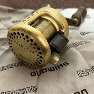 中古品　SHIMANO シマノ/カルカッタ 50XT ベイトリール/RH382