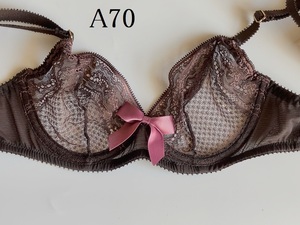 70A☆MYLA　LONDON　マイラロンドン　入手難　在庫処分価格