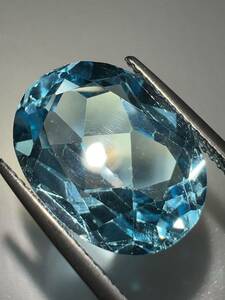 「大特価」ブルートパーズ ルース　12.7ct KS2000-875 YB