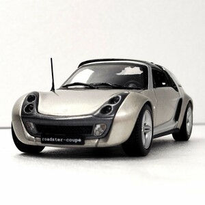 1/43 ミニチャンプス 2016個限定 スマート ロードスター クーペ 2003年 Smart Roadster Coupe ダイムラー Daimler フランス車 1円〜 060217