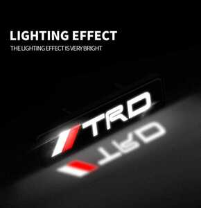 TRDグリルバッジ LED発光