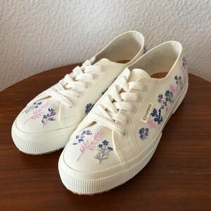 37 (23.5cm) | SUPERGA スペルガ 2750 ORGANIC FLOWERS EMBROIDERY 青 ピンク 刺繍 ボタニカル柄 人気モデル 靴 (新品)(即決)(正規品)