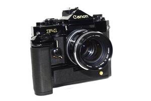 ☆ CANON/ Csnon F１+ストロボアダプター＋パワーワインダーF＋LENS FL50mm f/1.4：動作品