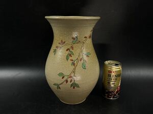 【福蔵】琉球焼 壺屋 在銘 唐 花瓶 金彩 色絵 花文 高23.7cm