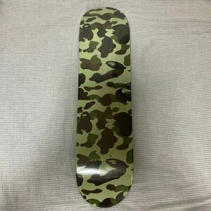 激レア　デットストック　新品 未使用　アベイシングエイプ A BATHING APE ファーストカモ　緑迷彩　スケートボード Skateboard