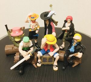 ONE PIECE(ワンピース) ミニフィギュア 7種セット ルフィ ゾロ サンジ チョッパー エース シャンクス ミホーク セット まとめ売り