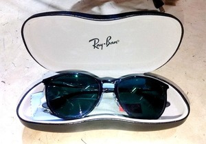 『人気商品！！　使用期間１ヶ月　☆美品☆　レイバンサングラス　Ray-Ban 』