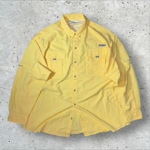 ★美品★BIGサイズ★Columbia PFG OMNI-SHADEフィッシング 長袖BDシャツ sizeXXL イエロー系 ピスネーム 刻印柄ボタン ベンチレーション