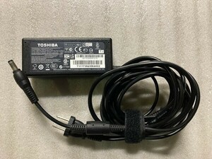 24B20-01 TOSHIBA PA-1650-21 東芝 ACアダプター 19V 3.42A ノートPC用 動作確認 現状品 消費税0円