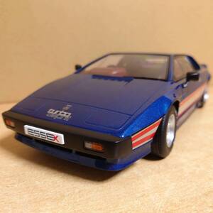 1/18 ロータスエスプリターボ ブルー 1981 Lotus Esprit KK Scale製ダイキャスト製ミニカー